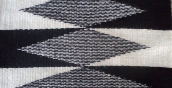 Υφαντική σε φορητό πλαίσιο