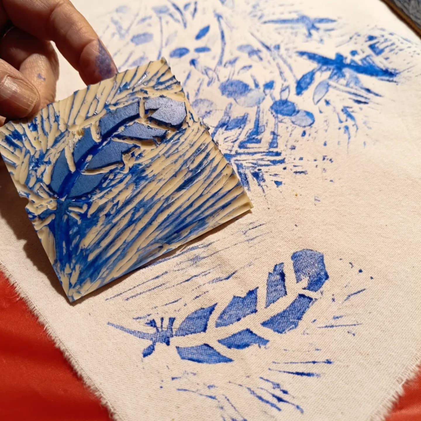 Σταμπωτά Υφάσματα